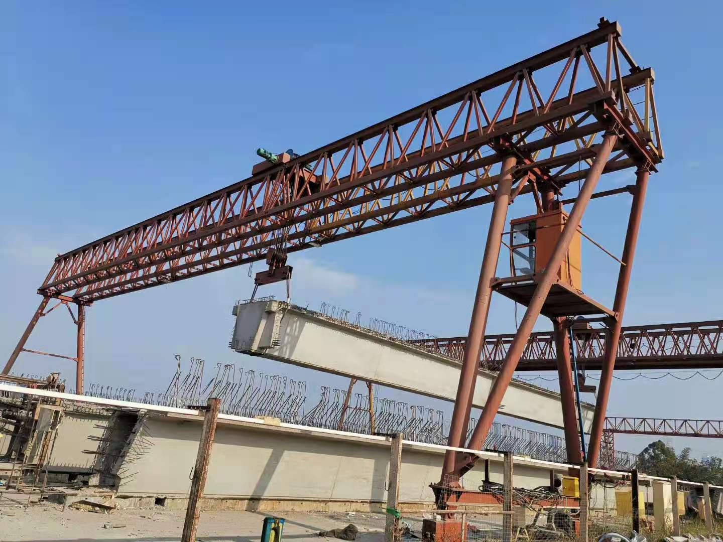 上海一大桥预制箱梁压浆施工